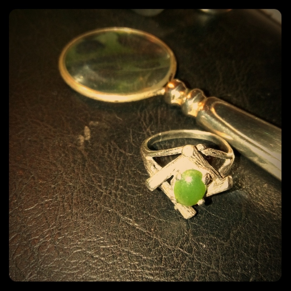 Antique 1920s Silver and Jade ring